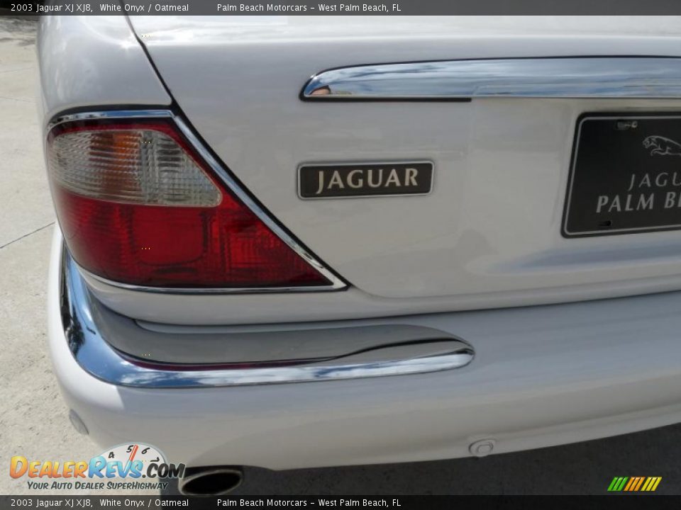 2003 Jaguar XJ XJ8 Logo Photo #9
