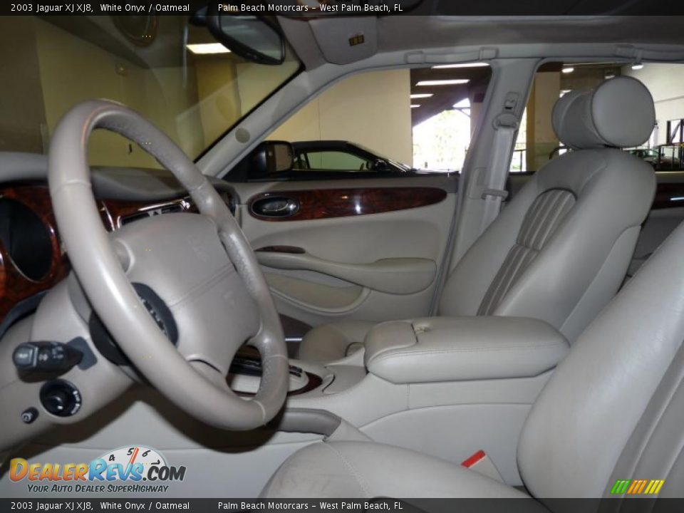 Oatmeal Interior - 2003 Jaguar XJ XJ8 Photo #13