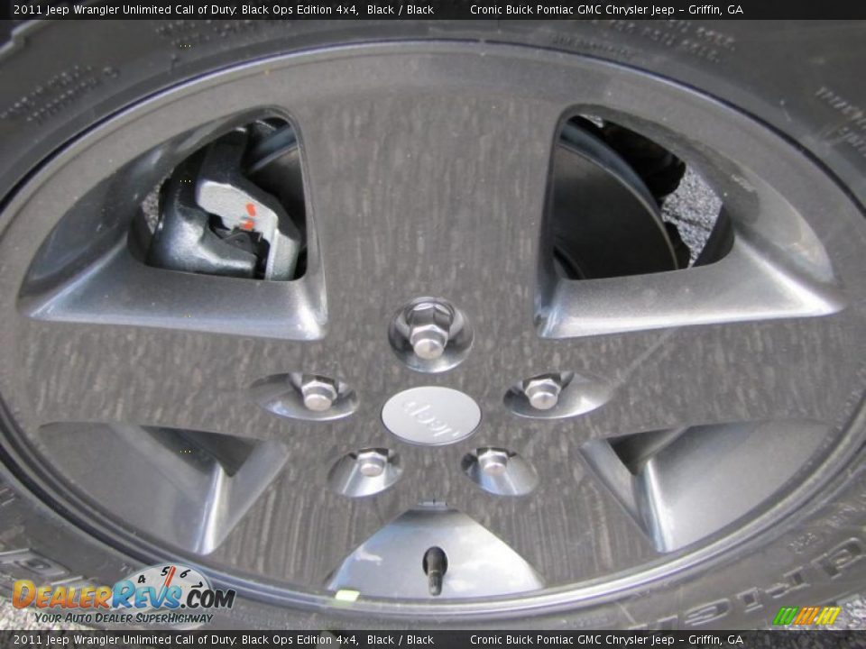2011 Jeep Wrangler Unlimited Call of Duty: Black Ops Edition 4x4 Wheel Photo #9