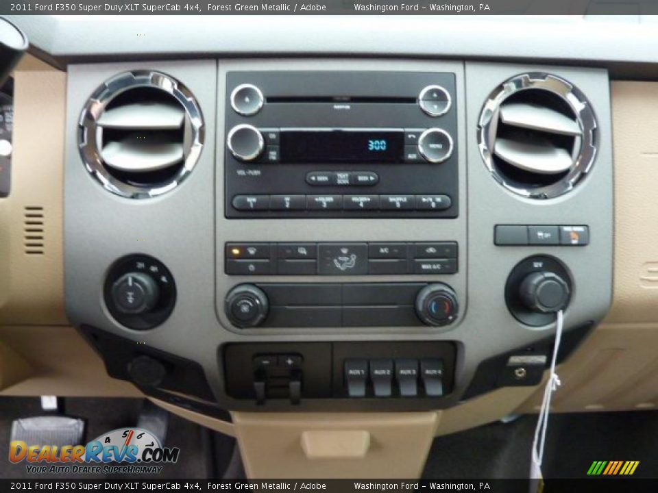 2011 Ford F350 Super Duty XLT SuperCab 4x4 Forest Green Metallic / Adobe Photo #18