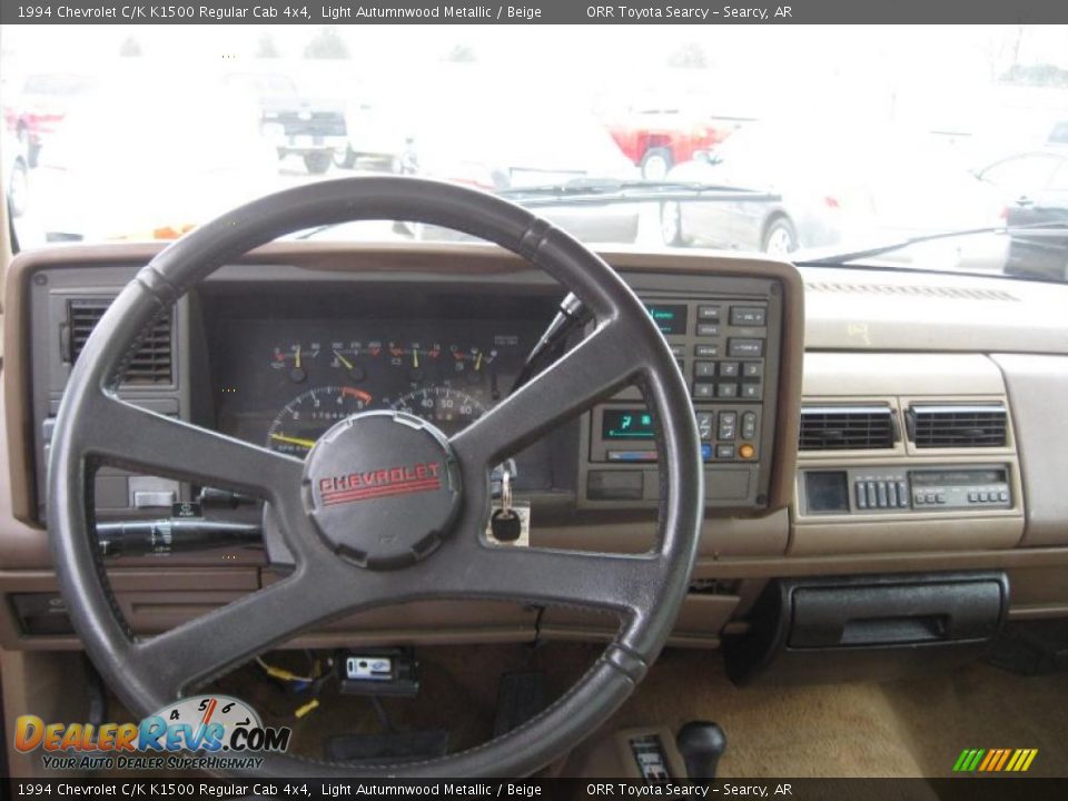 Dashboard of 1994 Chevrolet C/K K1500 Regular Cab 4x4 Photo #9