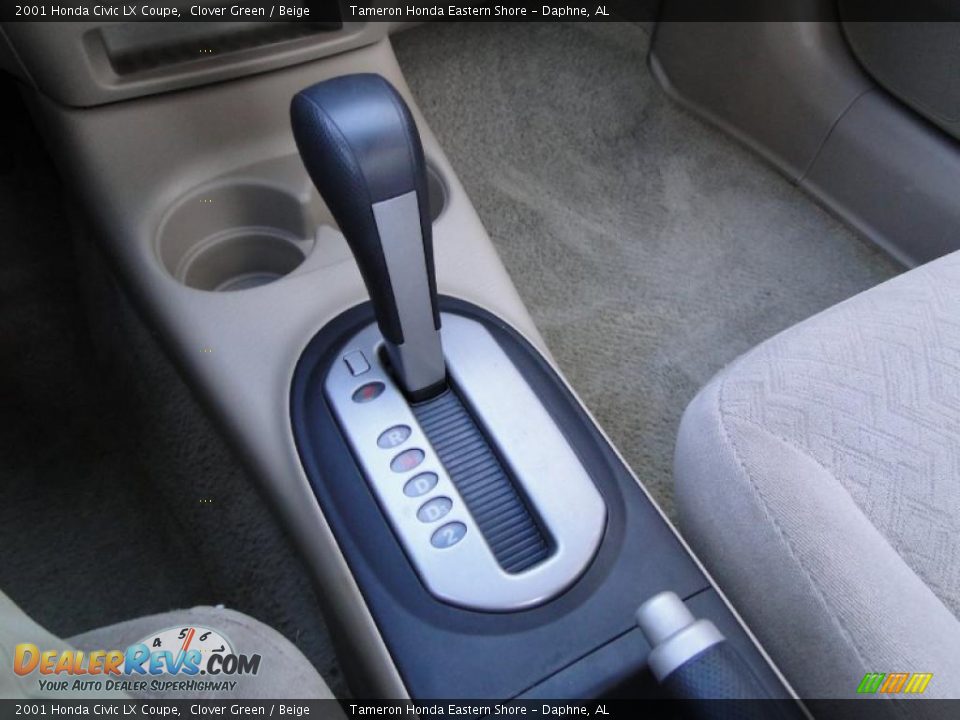2001 Honda Civic LX Coupe Shifter Photo #19