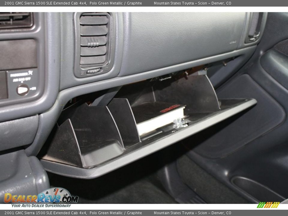2001 GMC Sierra 1500 SLE Extended Cab 4x4 Polo Green Metallic / Graphite Photo #23