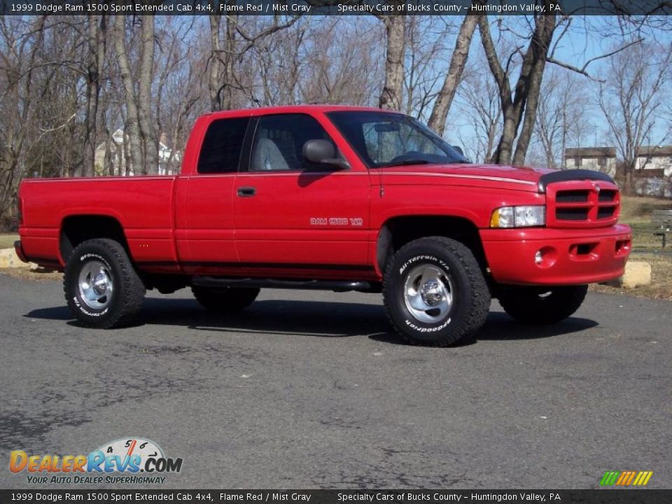 Flame Red 1999 Dodge Ram 1500 Sport Extended Cab 4x4 Photo #1