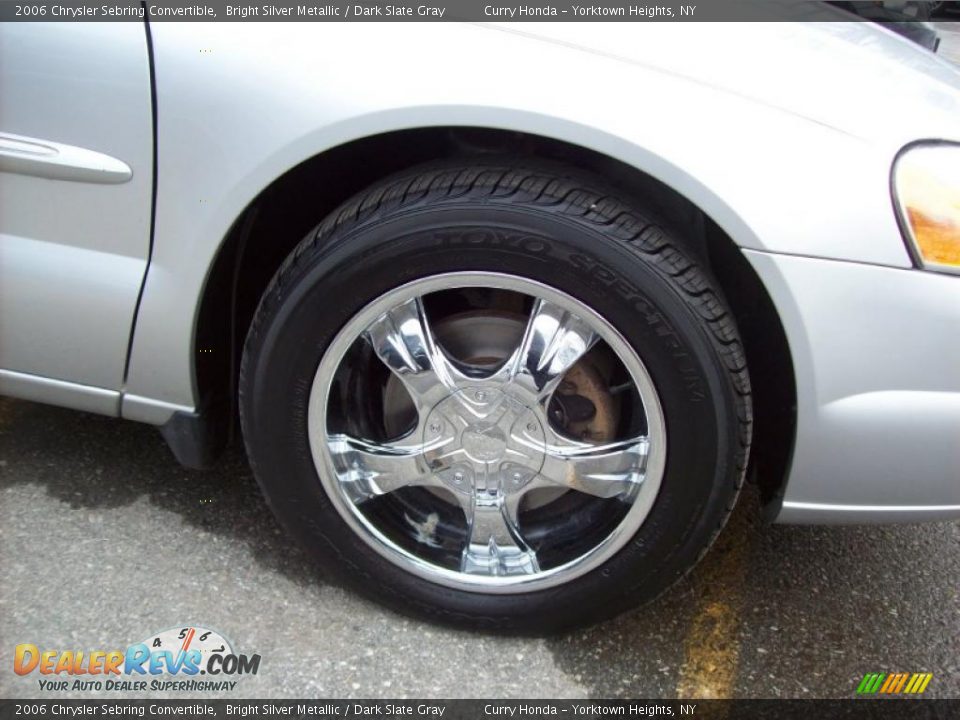 Custom Wheels of 2006 Chrysler Sebring Convertible Photo #9