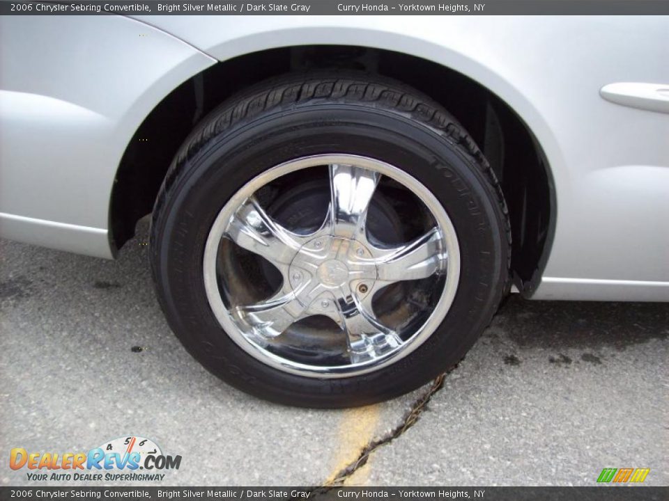 Custom Wheels of 2006 Chrysler Sebring Convertible Photo #10