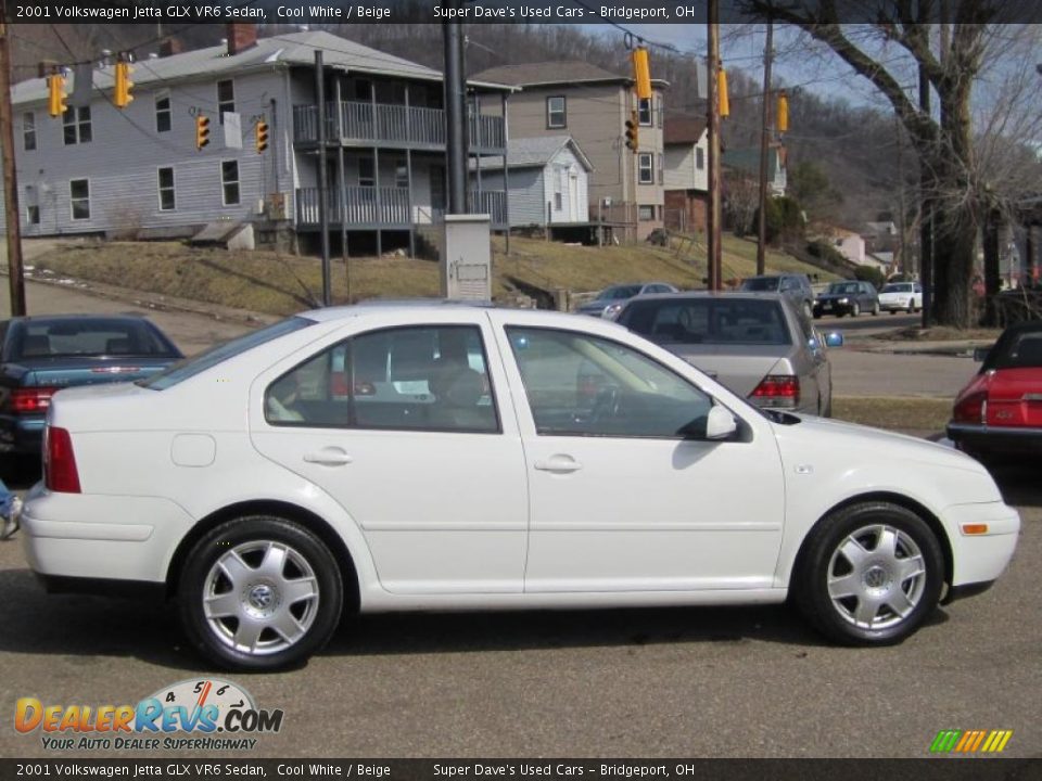 2001 Volkswagen Jetta GLX VR6 Sedan Cool White / Beige Photo #3