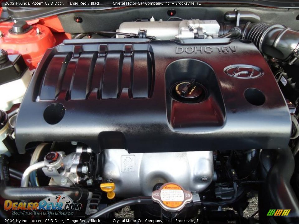 2009 Hyundai Accent GS 3 Door Tango Red / Black Photo #21