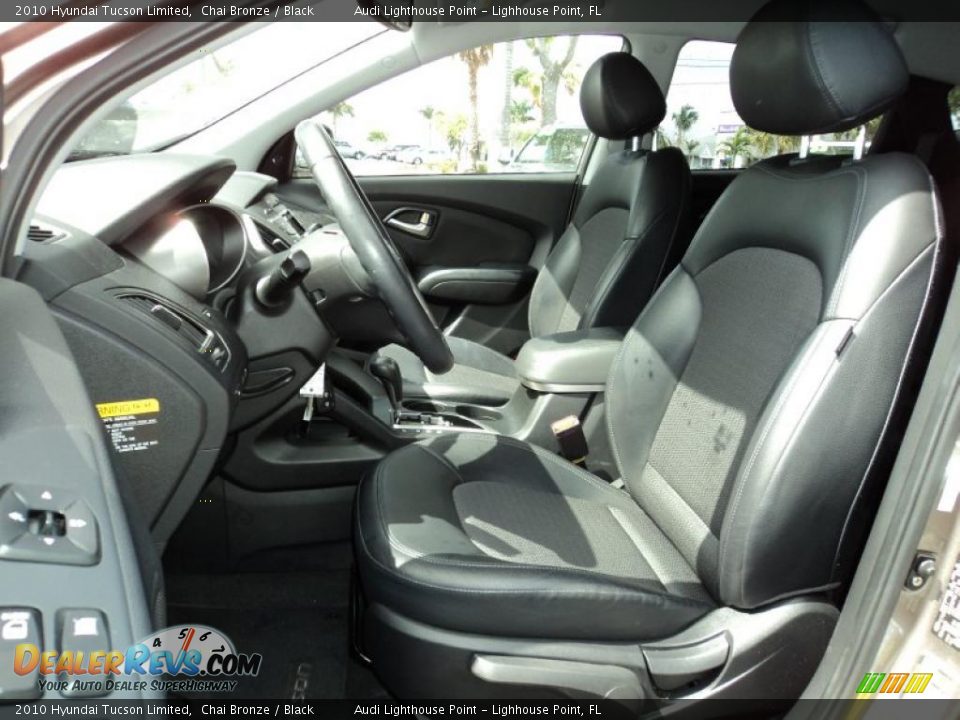 Black Interior - 2010 Hyundai Tucson Limited Photo #14