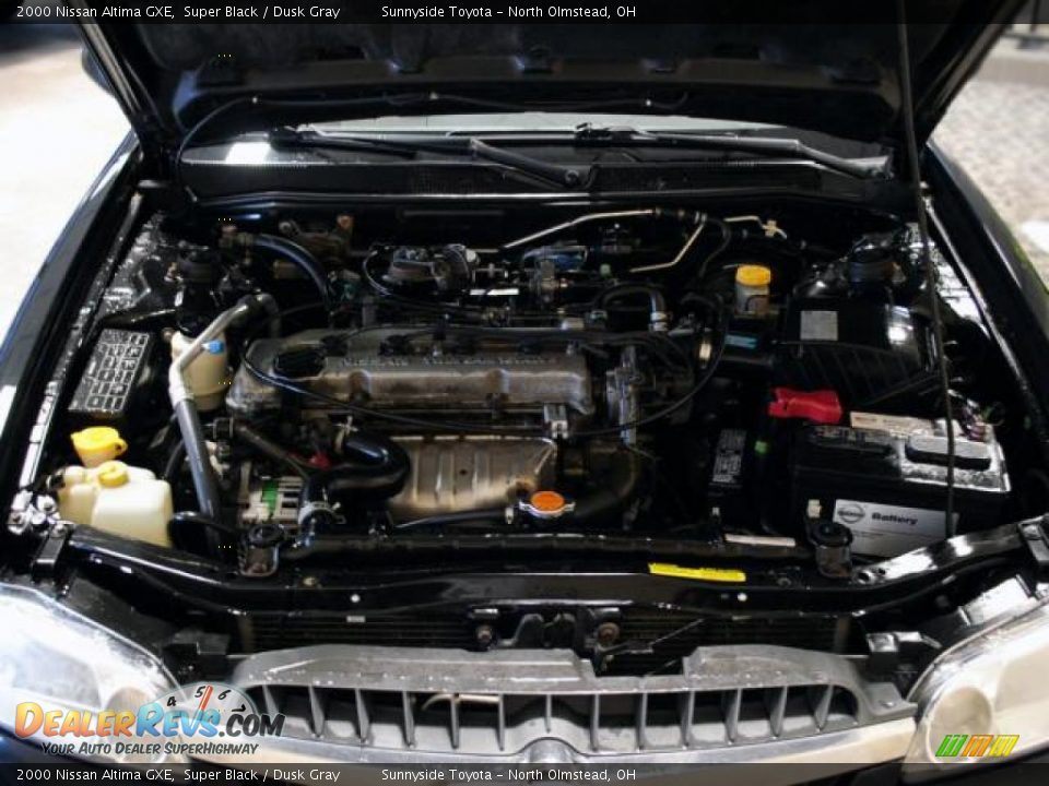 2000 Nissan Altima GXE Super Black / Dusk Gray Photo #18