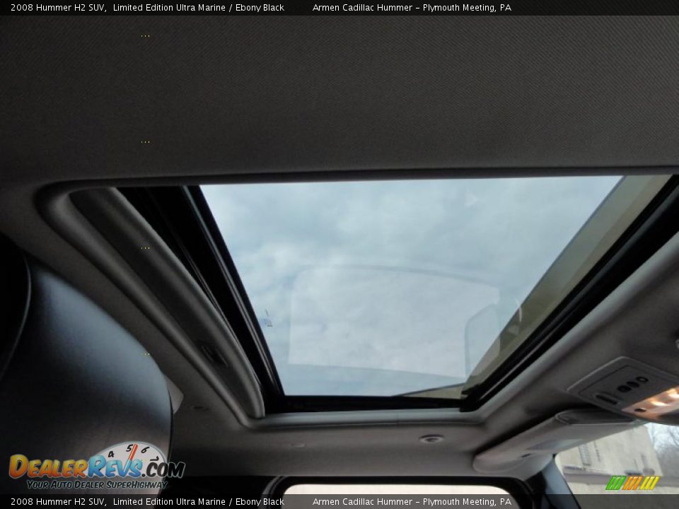 Sunroof of 2008 Hummer H2 SUV Photo #23