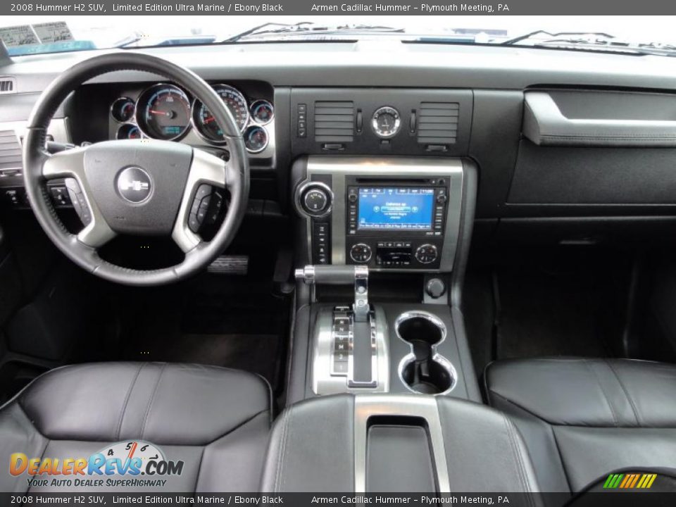Dashboard of 2008 Hummer H2 SUV Photo #31