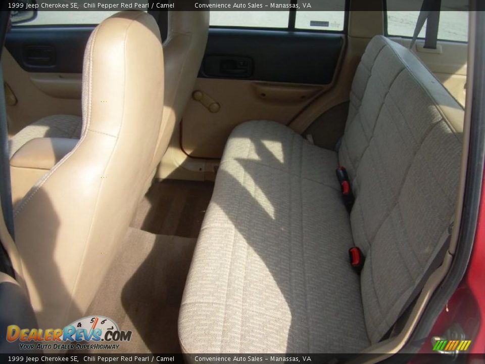 1999 Jeep Cherokee SE Chili Pepper Red Pearl / Camel Photo #12