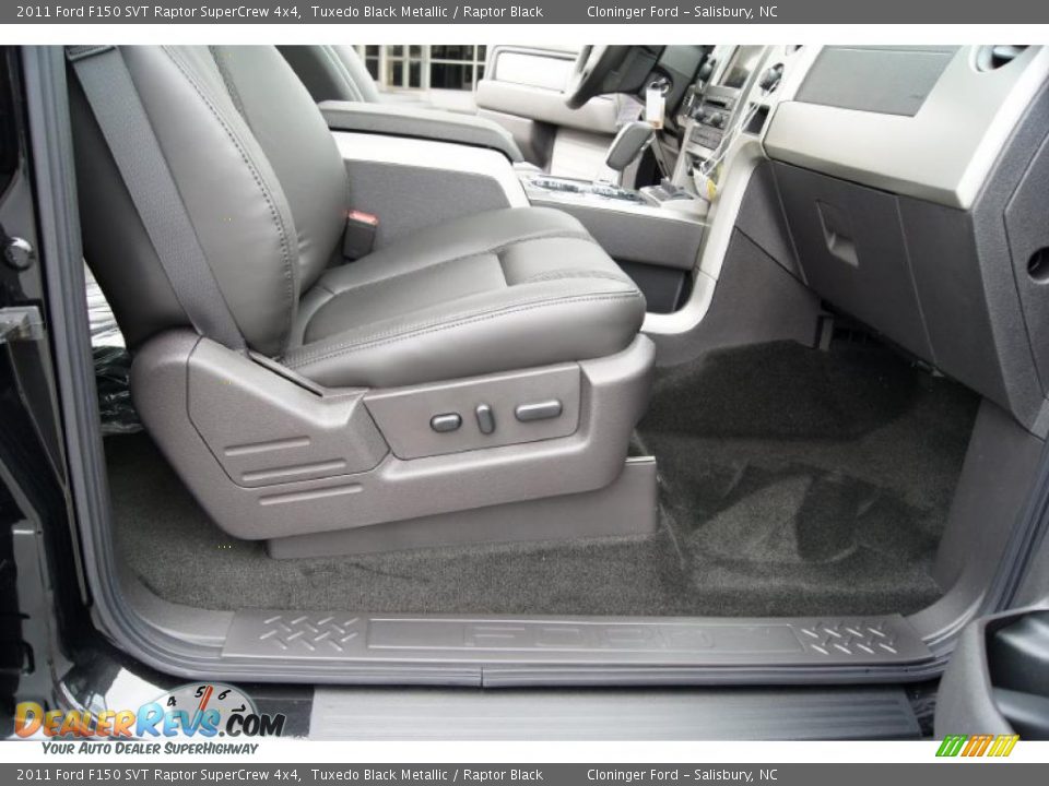 Raptor Black Interior - 2011 Ford F150 SVT Raptor SuperCrew 4x4 Photo #14