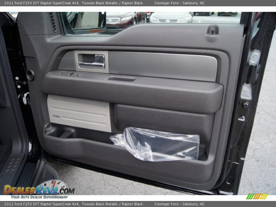 Door Panel of 2011 Ford F150 SVT Raptor SuperCrew 4x4 Photo #17