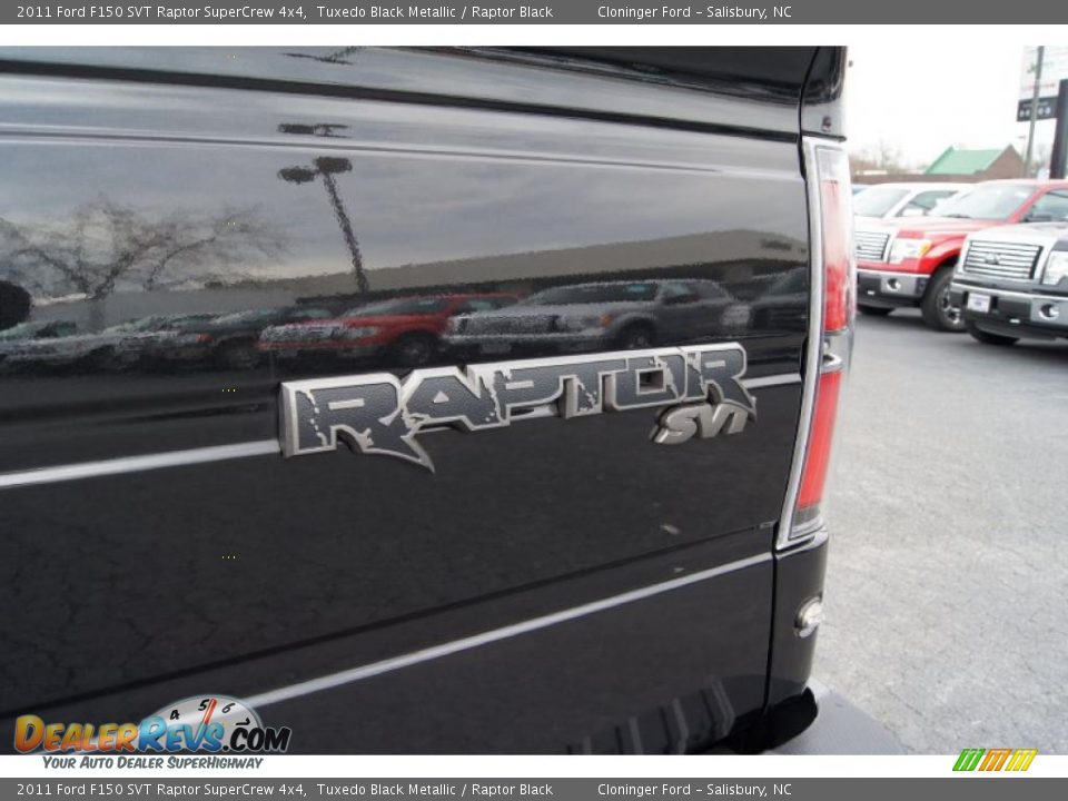 2011 Ford F150 SVT Raptor SuperCrew 4x4 Logo Photo #26