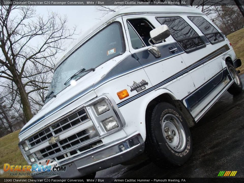 1990 Chevrolet Chevy Van G20 Passenger Conversion White / Blue Photo #1