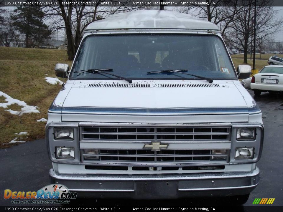 1990 Chevrolet Chevy Van G20 Passenger Conversion White / Blue Photo #4