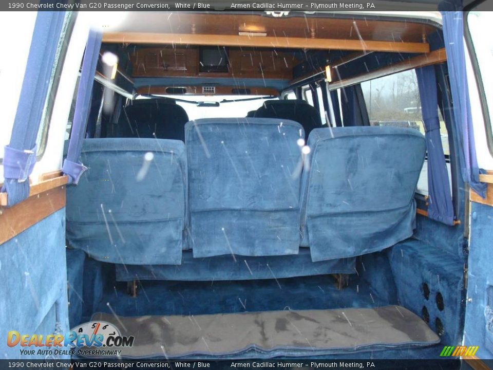 1990 Chevrolet Chevy Van G20 Passenger Conversion White / Blue Photo #24