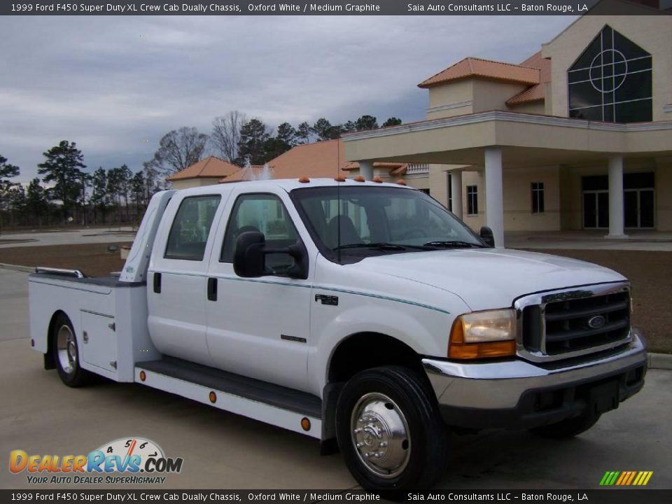 1999 Ford F450 Super Duty XL Crew Cab Dually Chassis Oxford White / Medium Graphite Photo #1