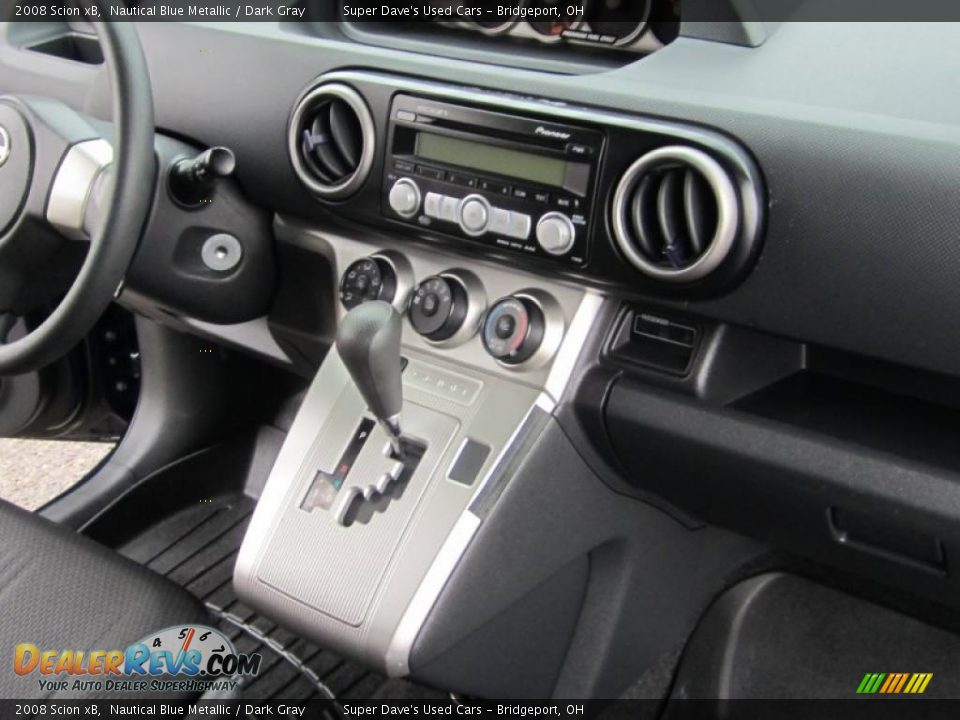 2008 Scion xB  Shifter Photo #20
