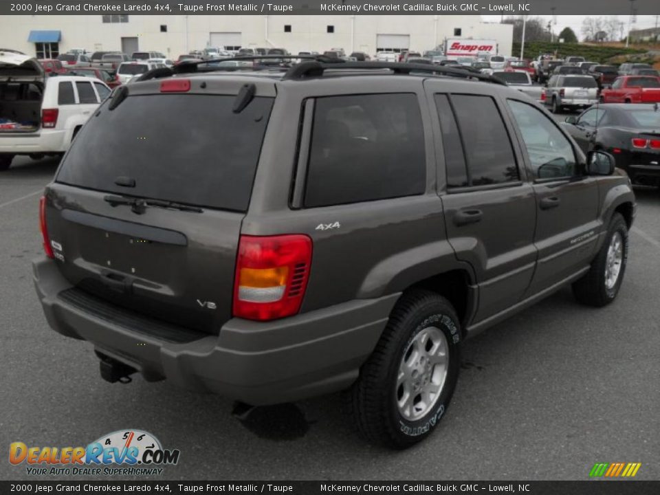 2000 Jeep Grand Cherokee Laredo 4x4 Taupe Frost Metallic / Taupe Photo #4