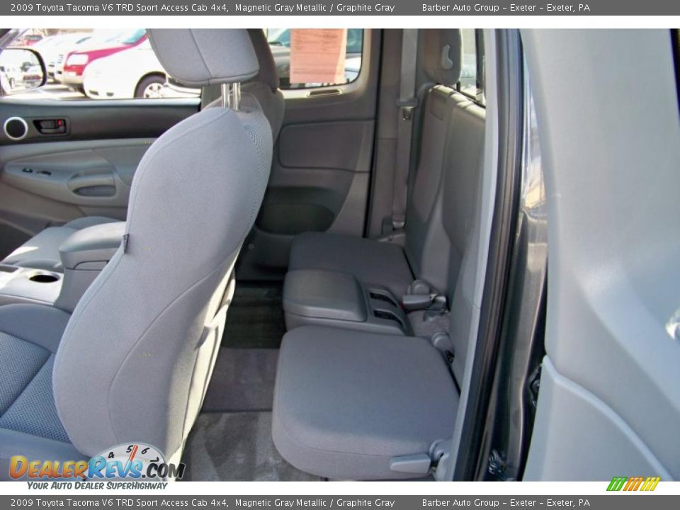 2009 Toyota Tacoma V6 TRD Sport Access Cab 4x4 Magnetic Gray Metallic / Graphite Gray Photo #13