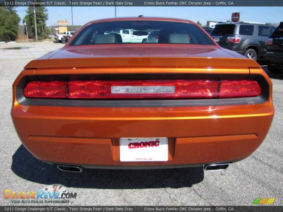 2011 Dodge Challenger R/T Classic Toxic Orange Pearl / Dark Slate Gray Photo #6