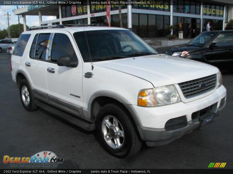 2002 Ford Explorer XLT 4x4 Oxford White / Graphite Photo #1