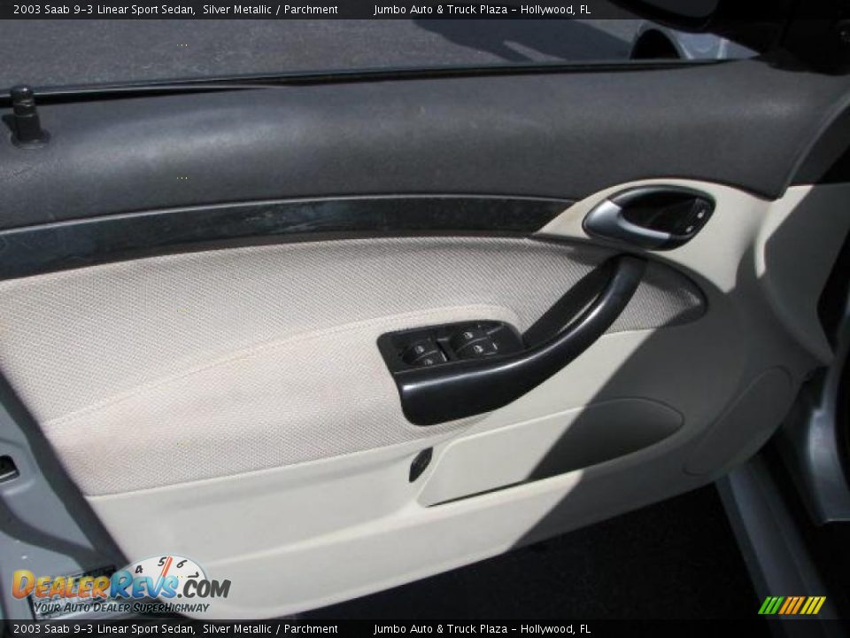 2003 Saab 9-3 Linear Sport Sedan Silver Metallic / Parchment Photo #22