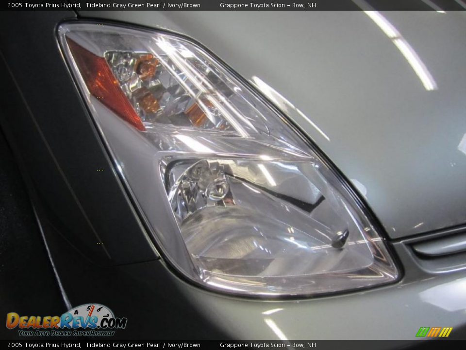 2005 Toyota Prius Hybrid Tideland Gray Green Pearl / Ivory/Brown Photo #5