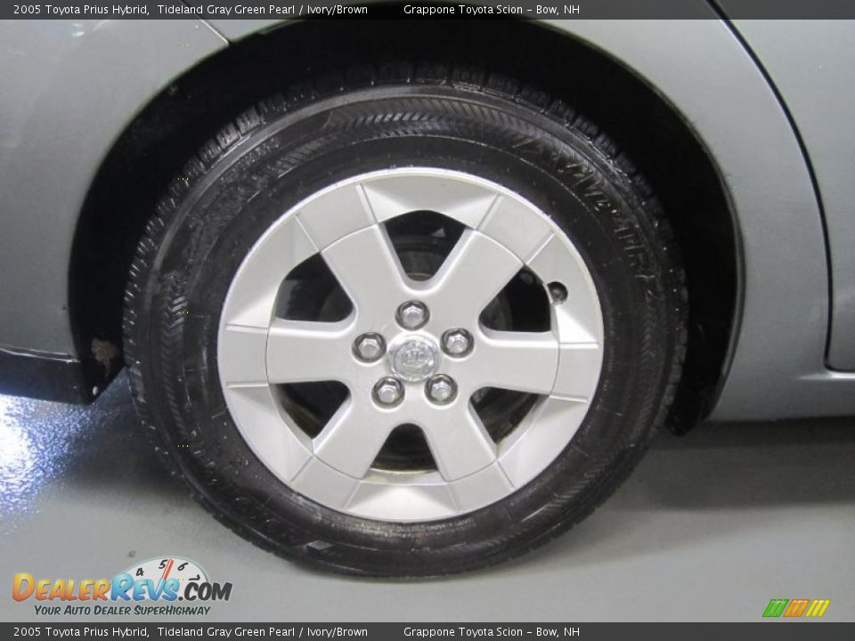 2005 Toyota Prius Hybrid Wheel Photo #16