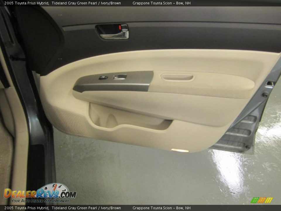 2005 Toyota Prius Hybrid Tideland Gray Green Pearl / Ivory/Brown Photo #21