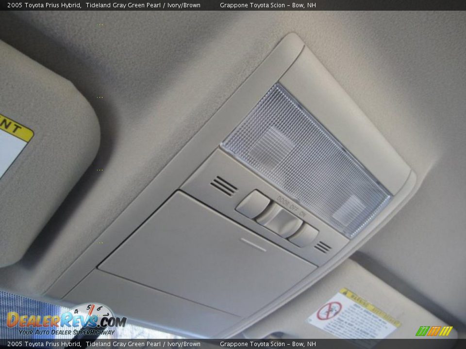 2005 Toyota Prius Hybrid Tideland Gray Green Pearl / Ivory/Brown Photo #30