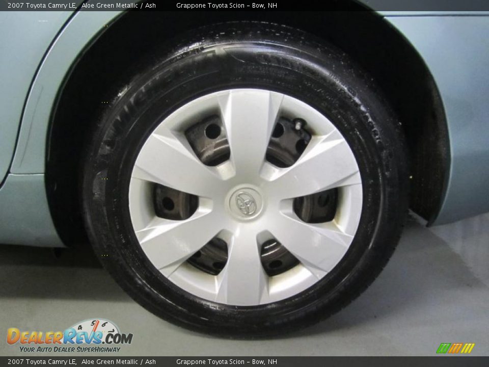 2007 Toyota Camry LE Aloe Green Metallic / Ash Photo #7