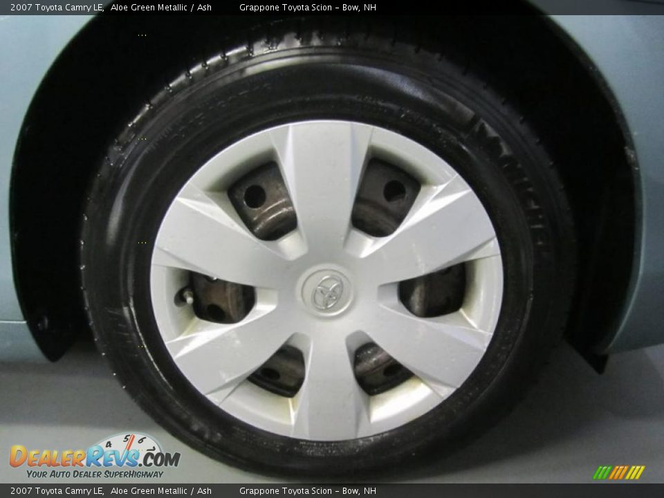 2007 Toyota Camry LE Aloe Green Metallic / Ash Photo #16