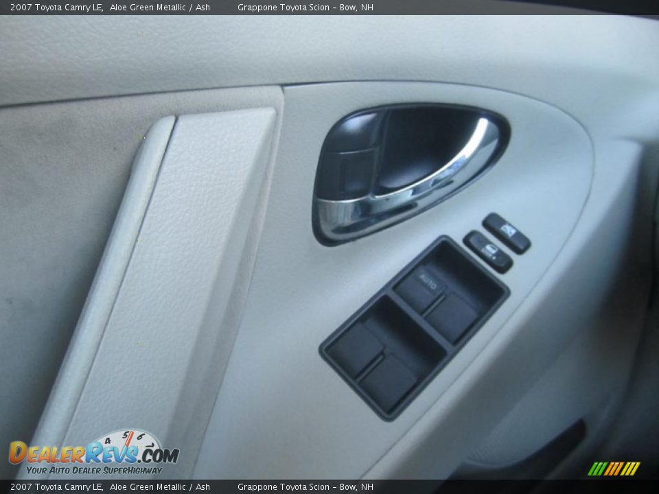 2007 Toyota Camry LE Aloe Green Metallic / Ash Photo #24