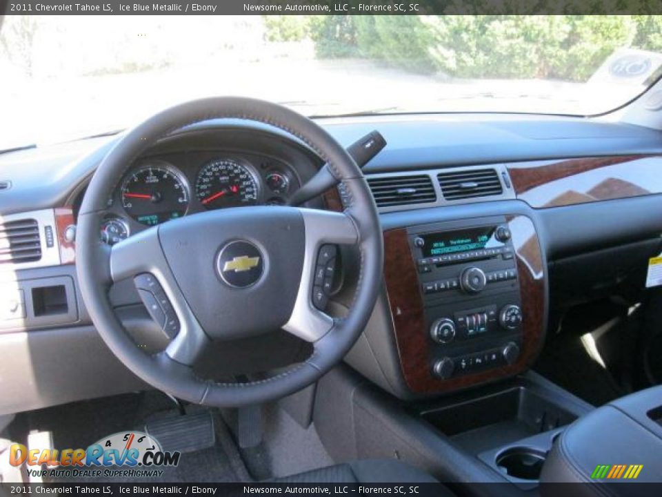 Dashboard of 2011 Chevrolet Tahoe LS Photo #8