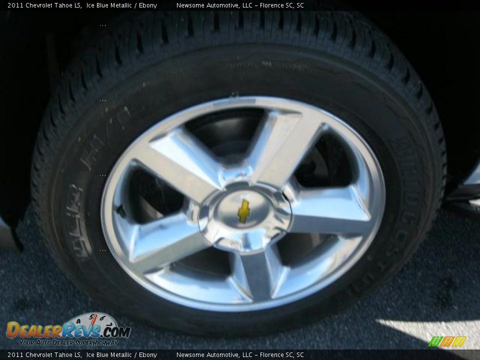 2011 Chevrolet Tahoe LS Wheel Photo #14
