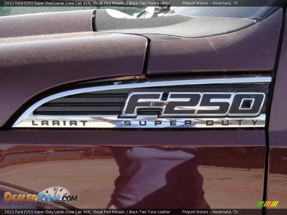 2011 Ford F250 Super Duty Lariat Crew Cab 4x4 Logo Photo #13