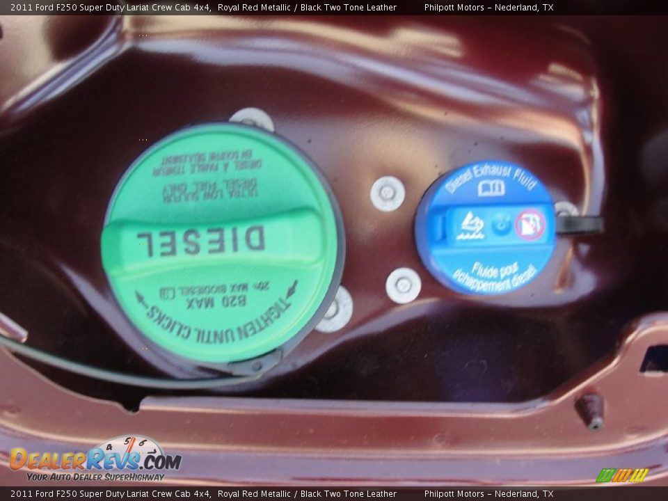 2011 Ford F250 Super Duty Lariat Crew Cab 4x4 Royal Red Metallic / Black Two Tone Leather Photo #18