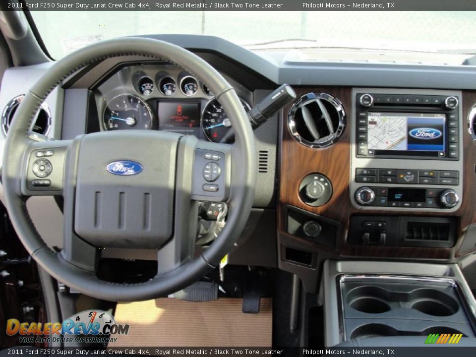 2011 Ford F250 Super Duty Lariat Crew Cab 4x4 Royal Red Metallic / Black Two Tone Leather Photo #28