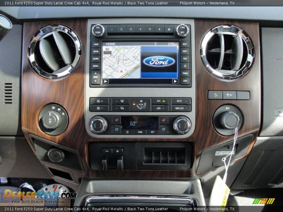 2011 Ford F250 Super Duty Lariat Crew Cab 4x4 Royal Red Metallic / Black Two Tone Leather Photo #29