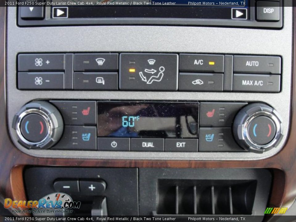 2011 Ford F250 Super Duty Lariat Crew Cab 4x4 Royal Red Metallic / Black Two Tone Leather Photo #31