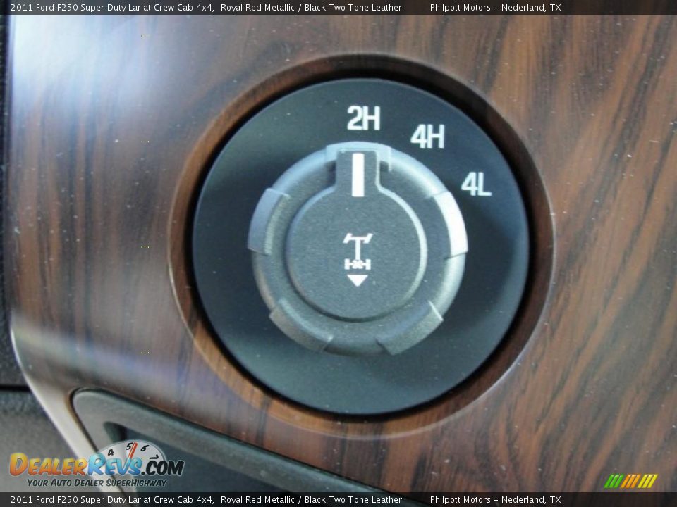 Controls of 2011 Ford F250 Super Duty Lariat Crew Cab 4x4 Photo #35