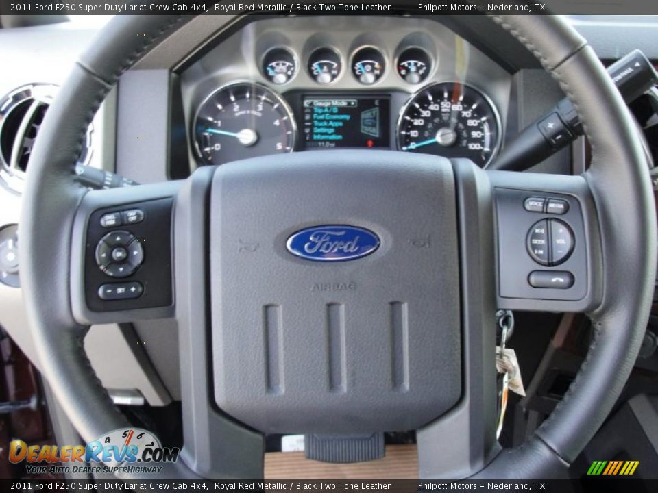 2011 Ford F250 Super Duty Lariat Crew Cab 4x4 Royal Red Metallic / Black Two Tone Leather Photo #36