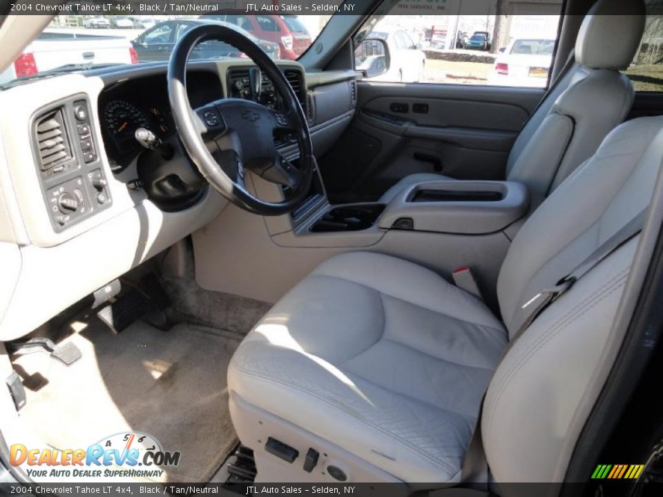 2004 Chevrolet Tahoe LT 4x4 Black / Tan/Neutral Photo #12