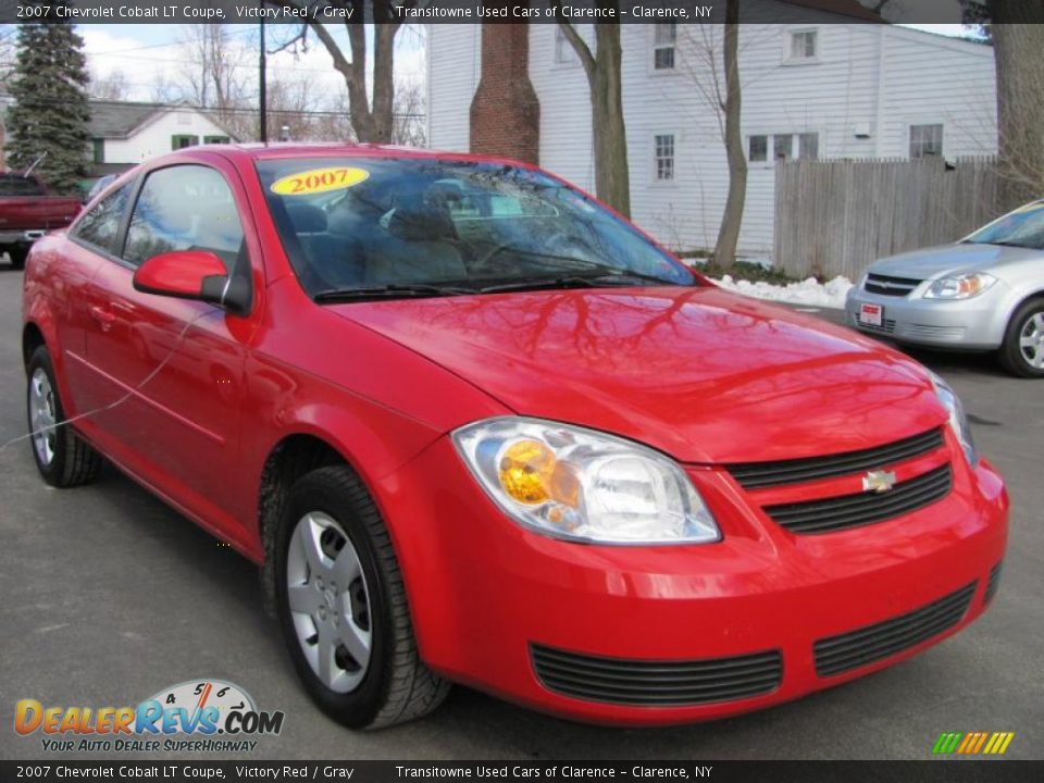 2007 Chevrolet Cobalt LT Coupe Victory Red / Gray Photo #5