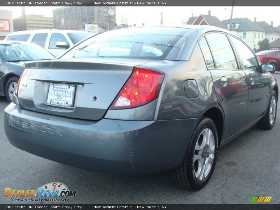 2004 Saturn ION 3 Sedan Storm Grey / Grey Photo #5