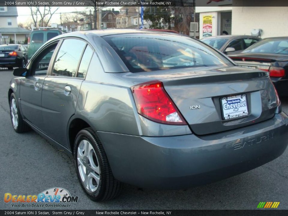 2004 Saturn ION 3 Sedan Storm Grey / Grey Photo #7